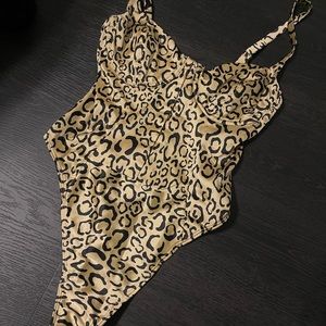 For Love & Lemons Cheetah Bodysuit - SIZE: XS